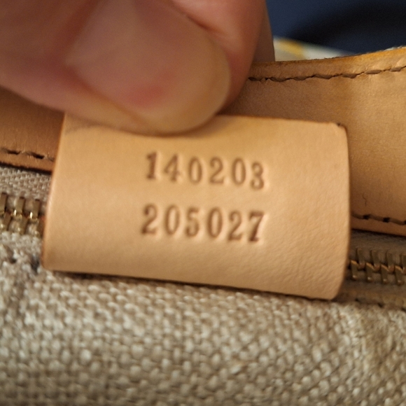 Gucci Bamboo Floral Bag - Picture 10 of 16